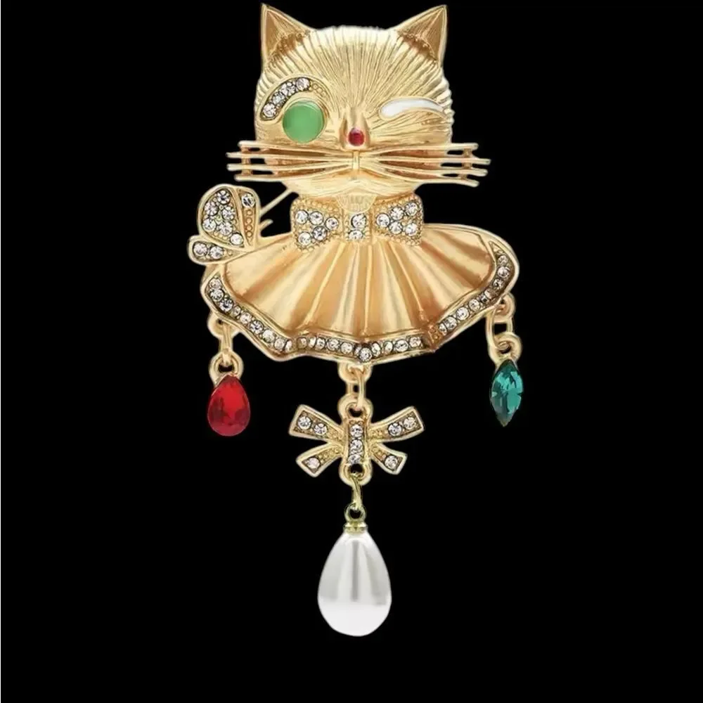 BRUSHED GOLDTONE‎ CAT BROOCH